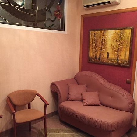 Apartment On Ploschad Pobedy มินสก์ ภายนอก รูปภาพ